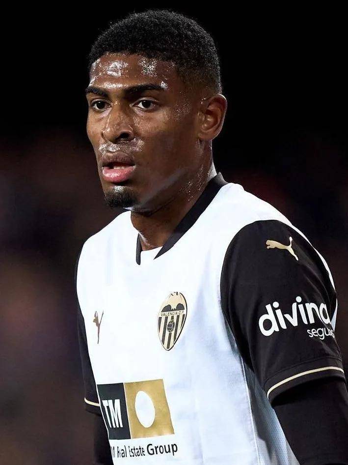 竞技场上的 竞技场上的